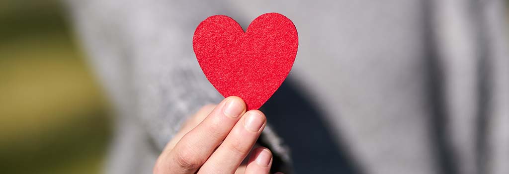 Cagnotte Facebook, vente solidaire, carte bancaire caritative... autant de nouvelles formes de don pour soutenir la cause qui vous tient à cœur. © Engin Akyurt / Pexels